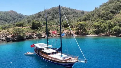 Esmeralda 7